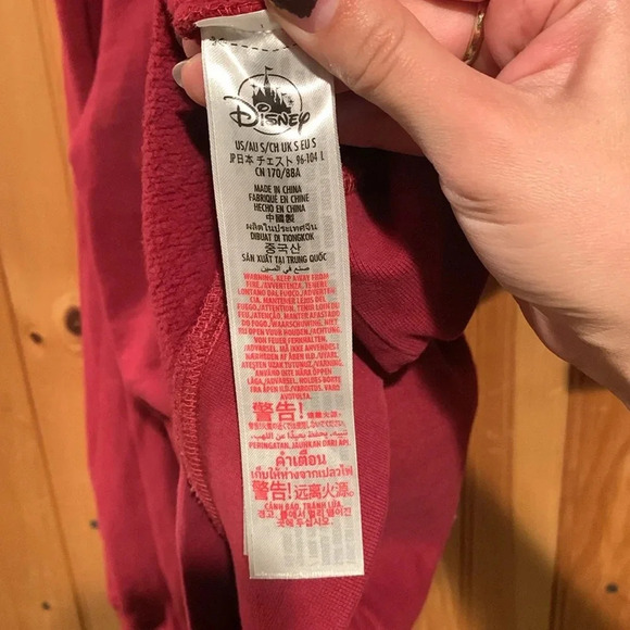 ‼️DISNEY sweatershirt‼️ - Picture 5 of 9